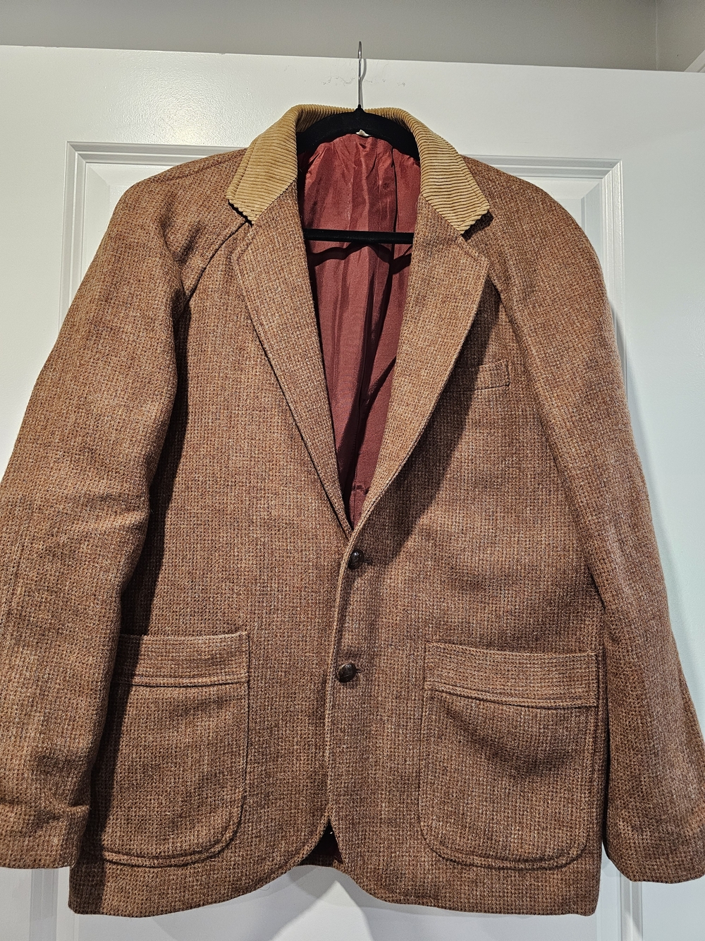 Ventilo Paris Men's Brown Herringbone Blazer with Corduroy Collar